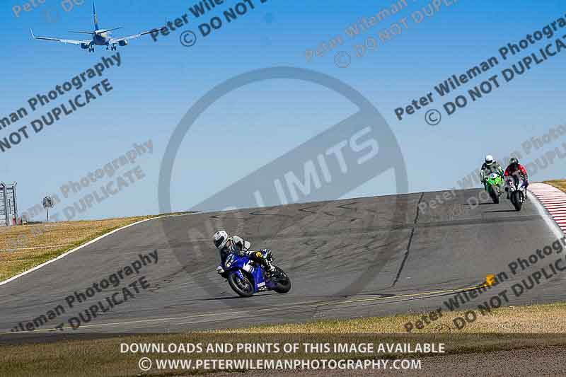 donington no limits trackday;donington park photographs;donington trackday photographs;no limits trackdays;peter wileman photography;trackday digital images;trackday photos